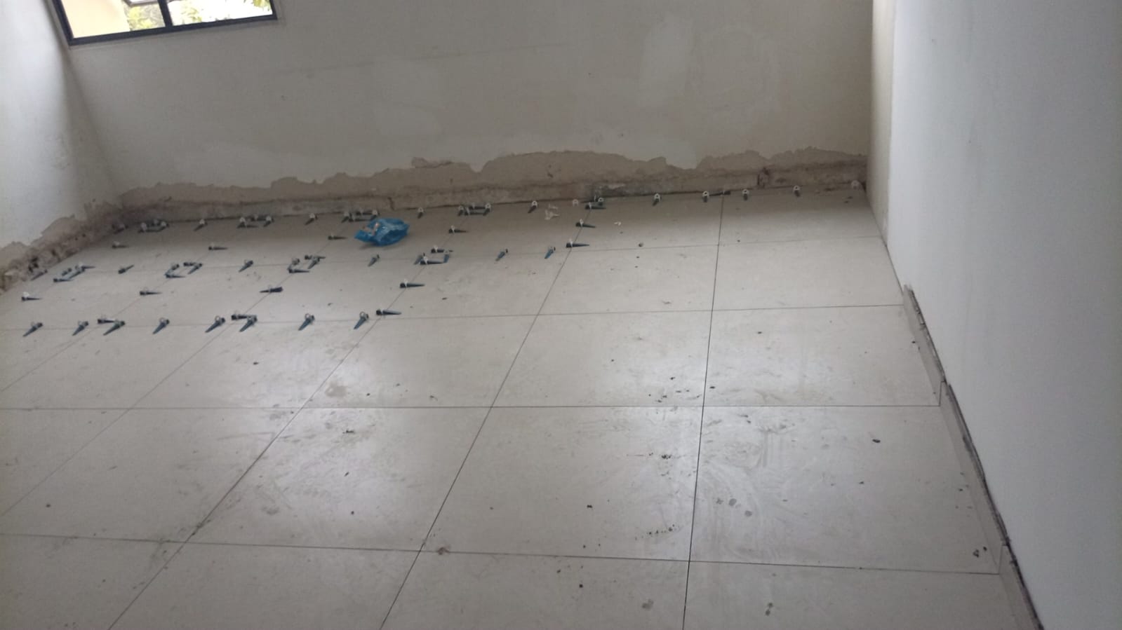 Piso nivelado pronto para assentamento